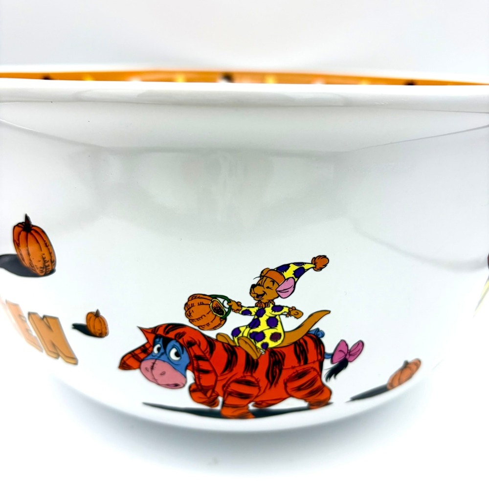 Disney Winnie the Pooh Happy Halloween Large Ceramic Serving Candy Bowl - Picture 3 of 9